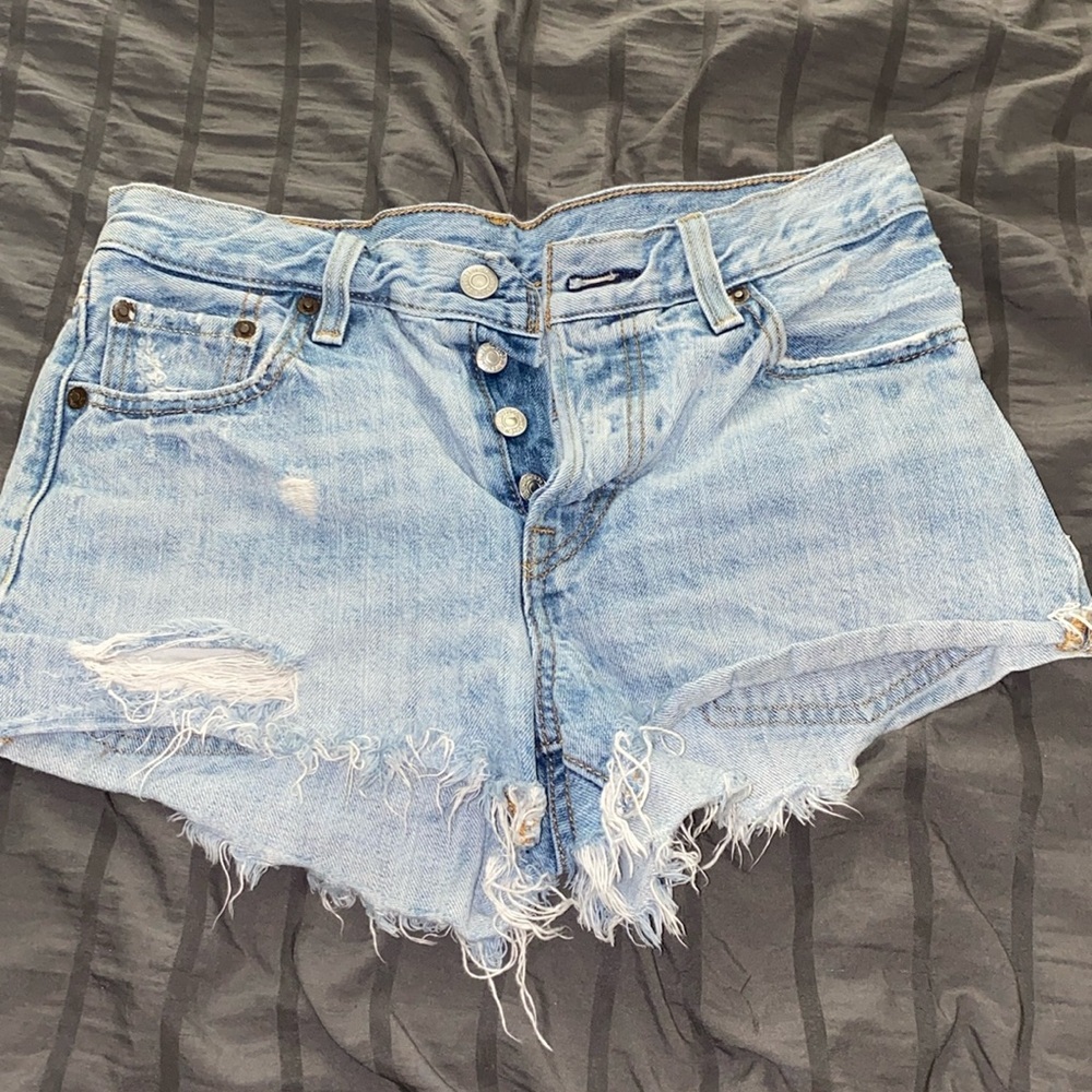 LEVI 501 SHORTS